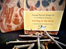 Load image into Gallery viewer, Howling At The Moon